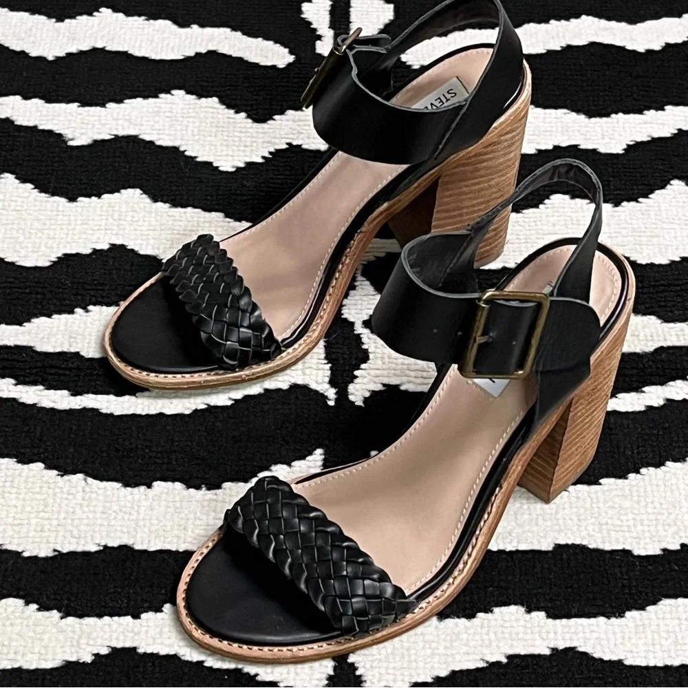 Steve Madden Cadence Black Heeled Sandals Size 7.5 - Picture 6 of 15